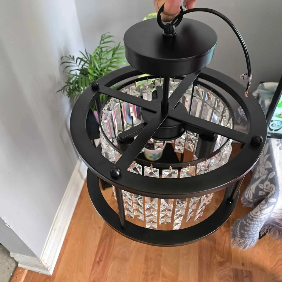 3 Lights Lantern Crystal chandelier. image indicator(3)