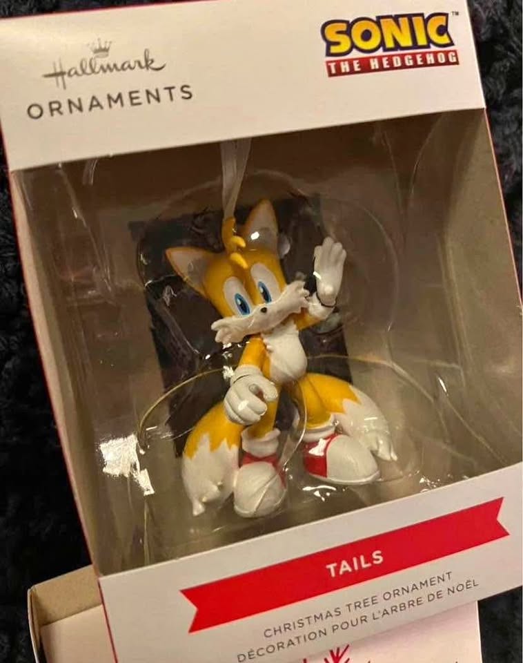 Hallmark Sonic The Hedgehog Ornament
