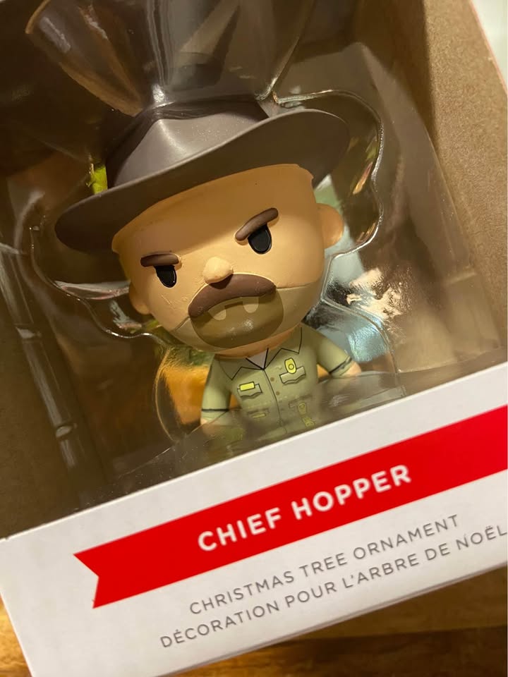 BRAND NEW: Hallmark Christmas Tree Ornament - Netflix Stranger T - photo 5