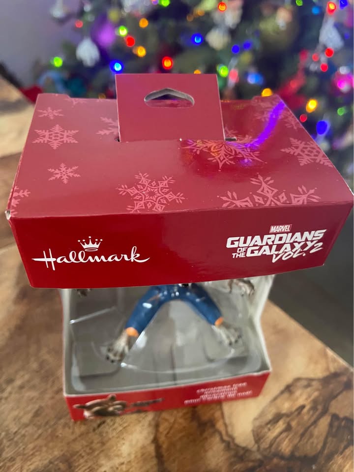 LIKE NEW: Guardians of the Galaxy Rocket Ornament - photo 4