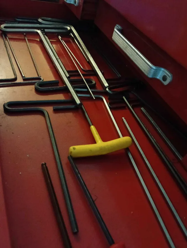 Machinist Tool Chest with some tools image indicator(2)