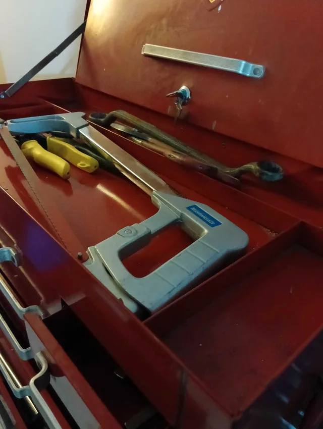 Machinist Tool Chest with some tools image indicator(8)