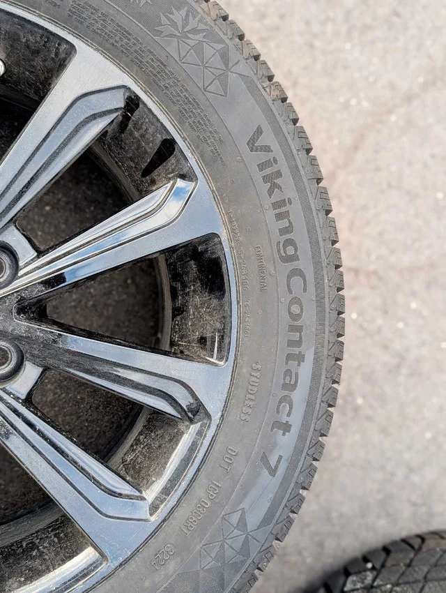 Used Twice Only! Continental Winter Tires+Alloy Rims+Tpms Sensor image indicator(8)