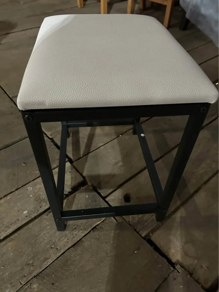 New White Vanity Stool image indicator(2)
