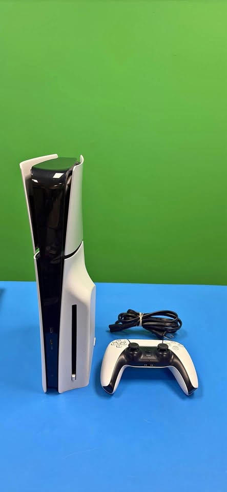 PS5 Slim Disc With 1 Controller