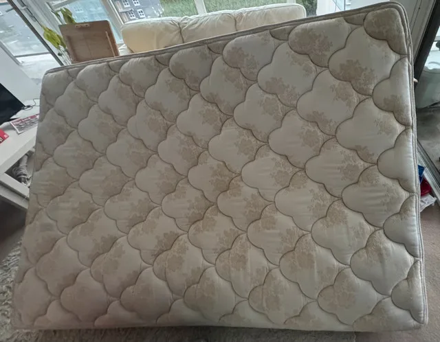 Simmons Victorian Mattress - Aberdeen Pillow Top image indicator(5)