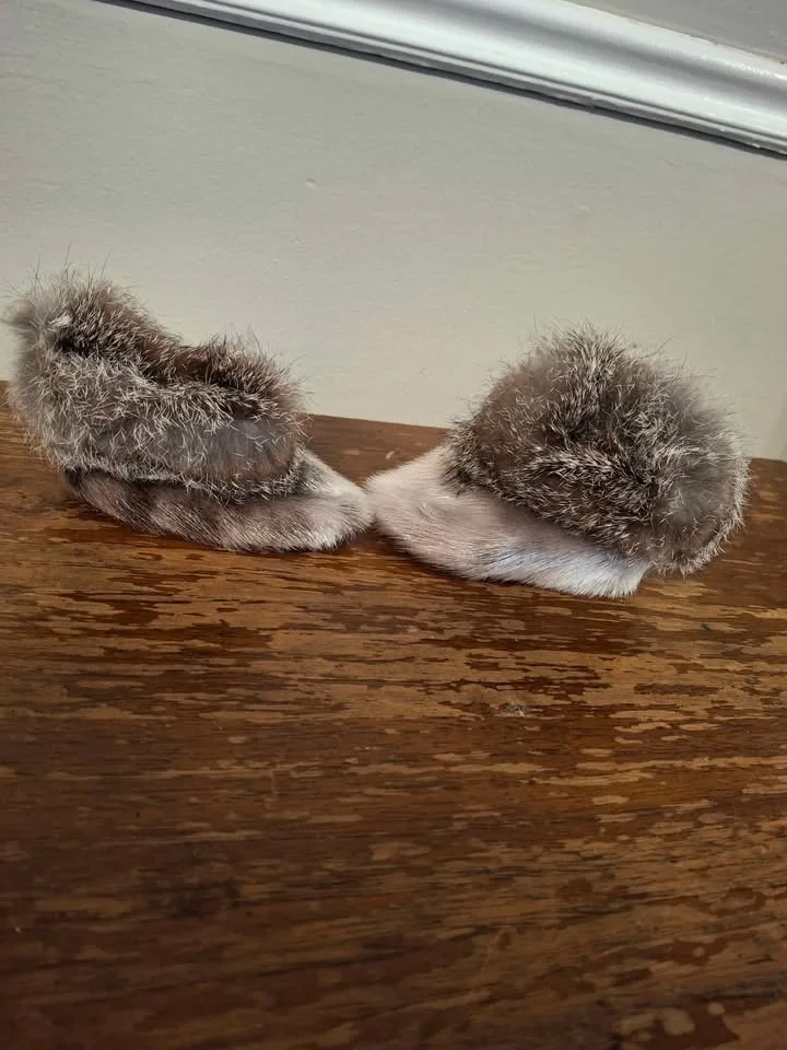 Real fur baby boots image indicator(3)