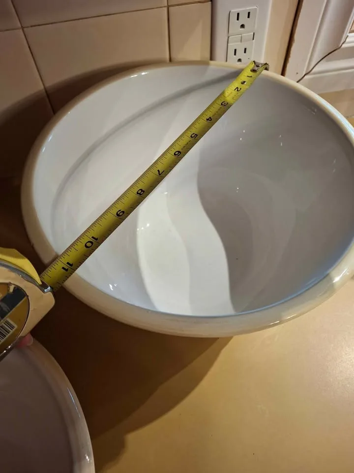 Gibson Bowls image indicator(9)