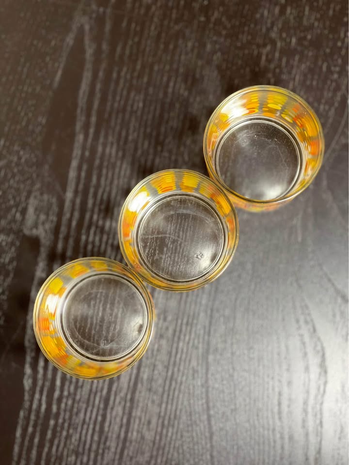 1970s Mod Polka Dot Glasses - Set of 3 - photo 3