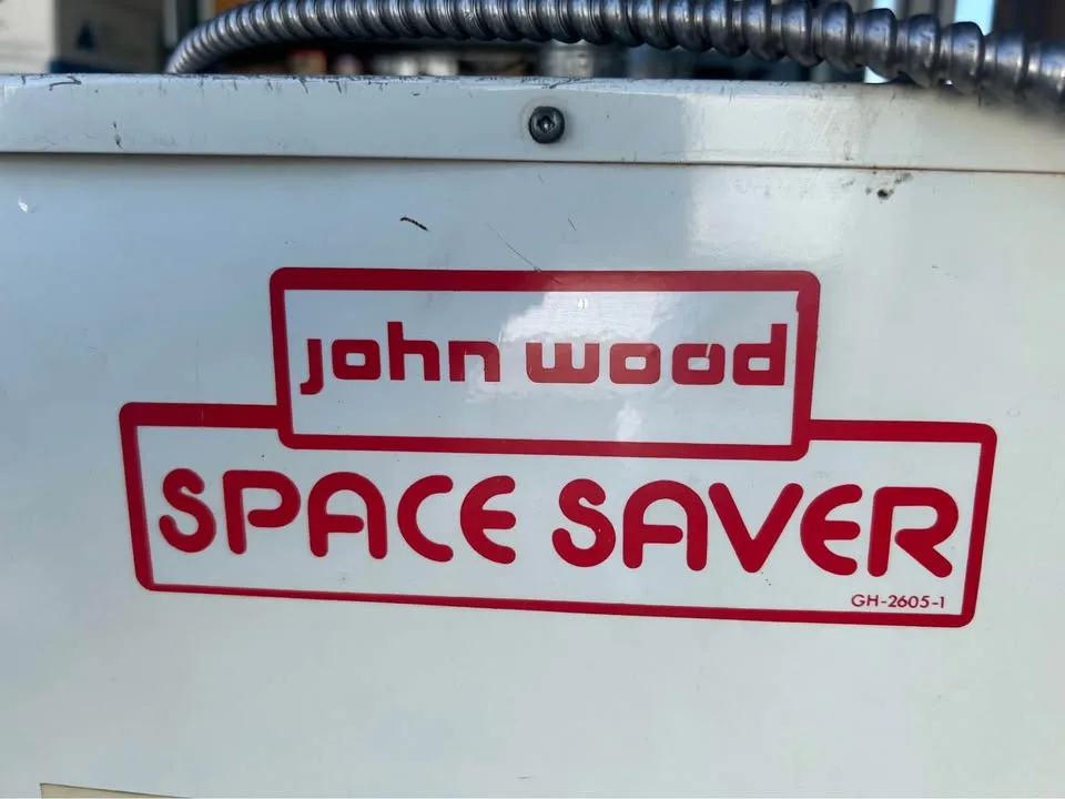 John Wood 30-Gallon Electric Hot Water Tank image indicator(4)