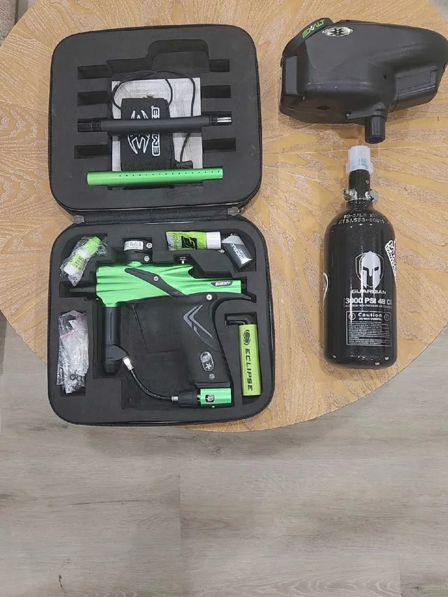 Planet Eclipse Etek4 Paintball Package