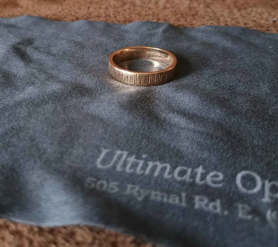 Custom Grooved Vintage 10k/14k Gold Wedding Band Set! image indicator(5)