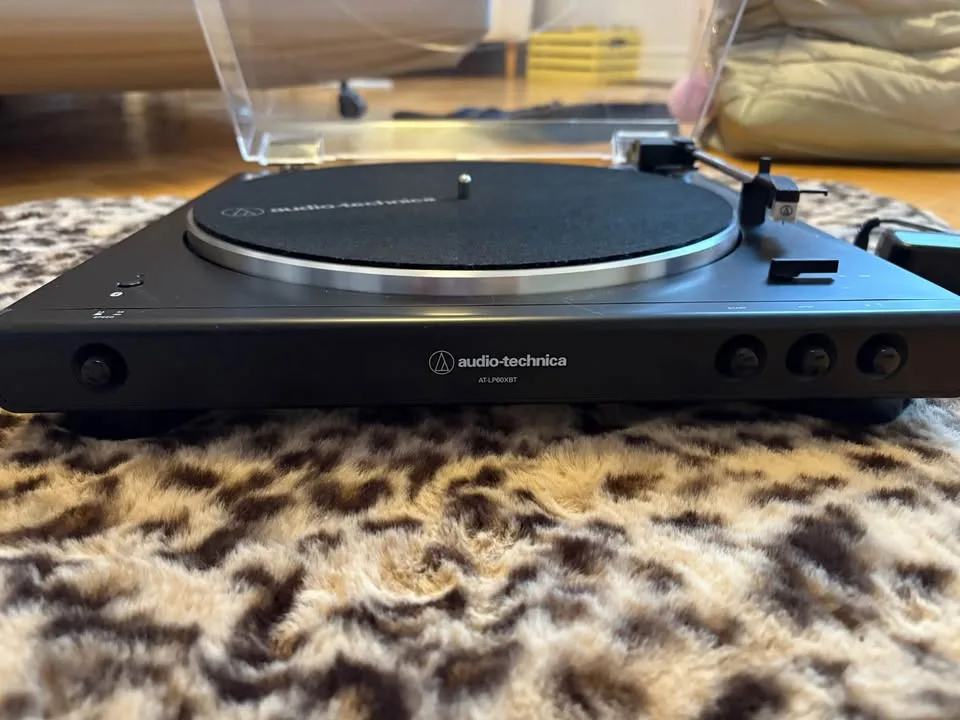 Audio-Technica Record Player image indicator(3)