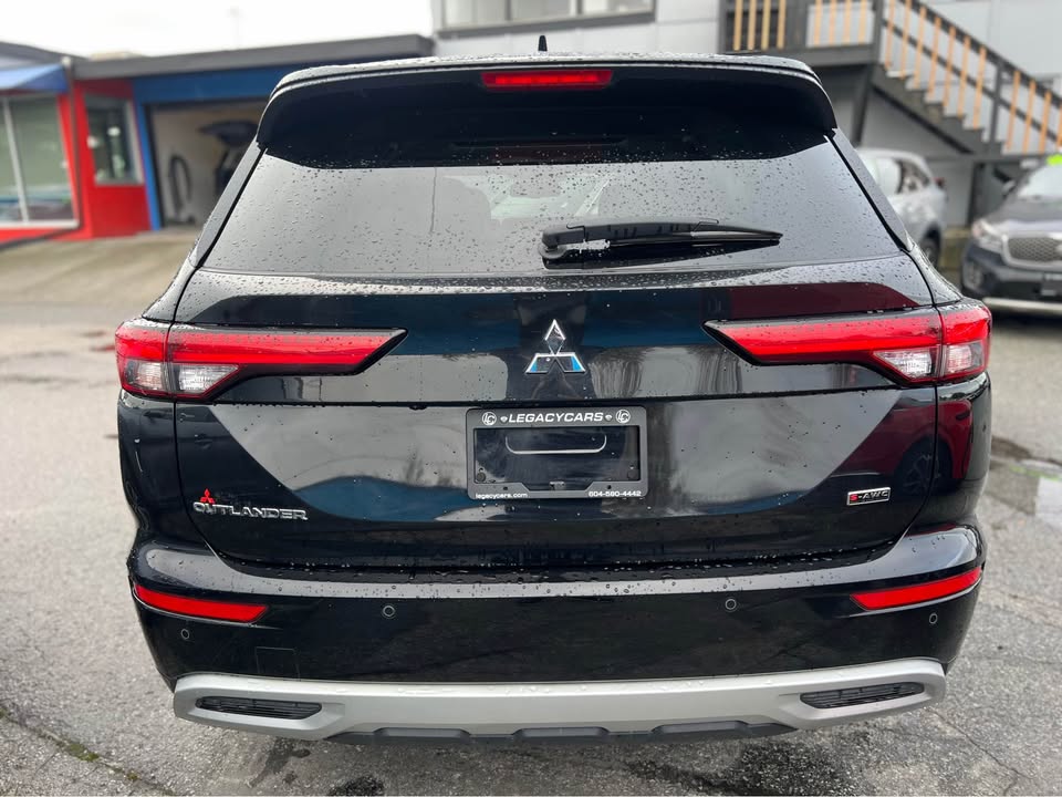 2022 Mitsubishi Outlander GT - photo 5
