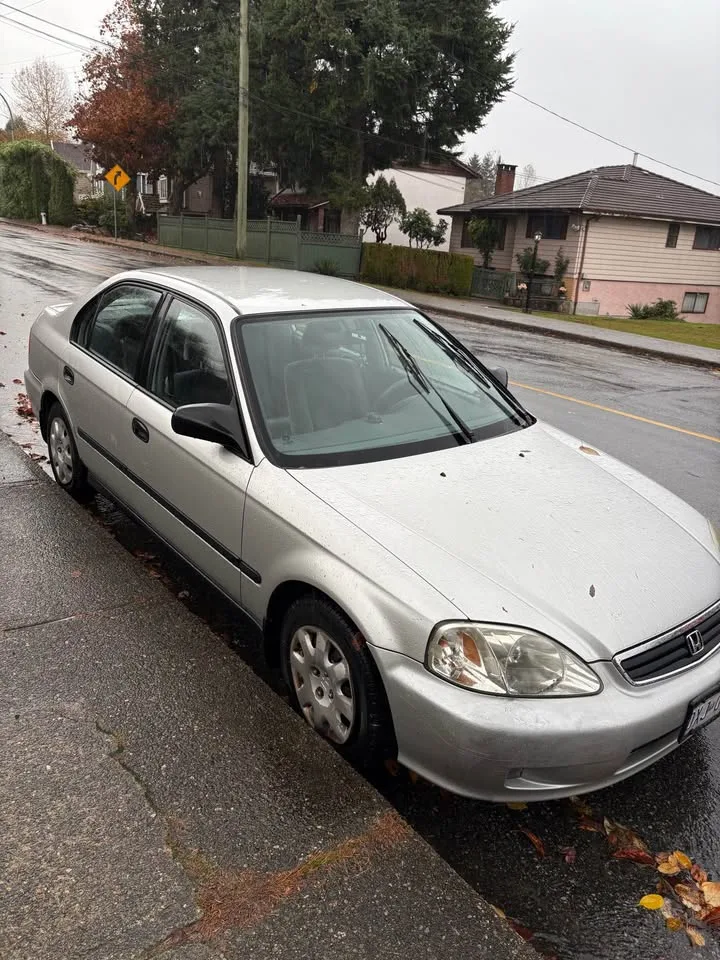 1999 Honda Civic image indicator(2)