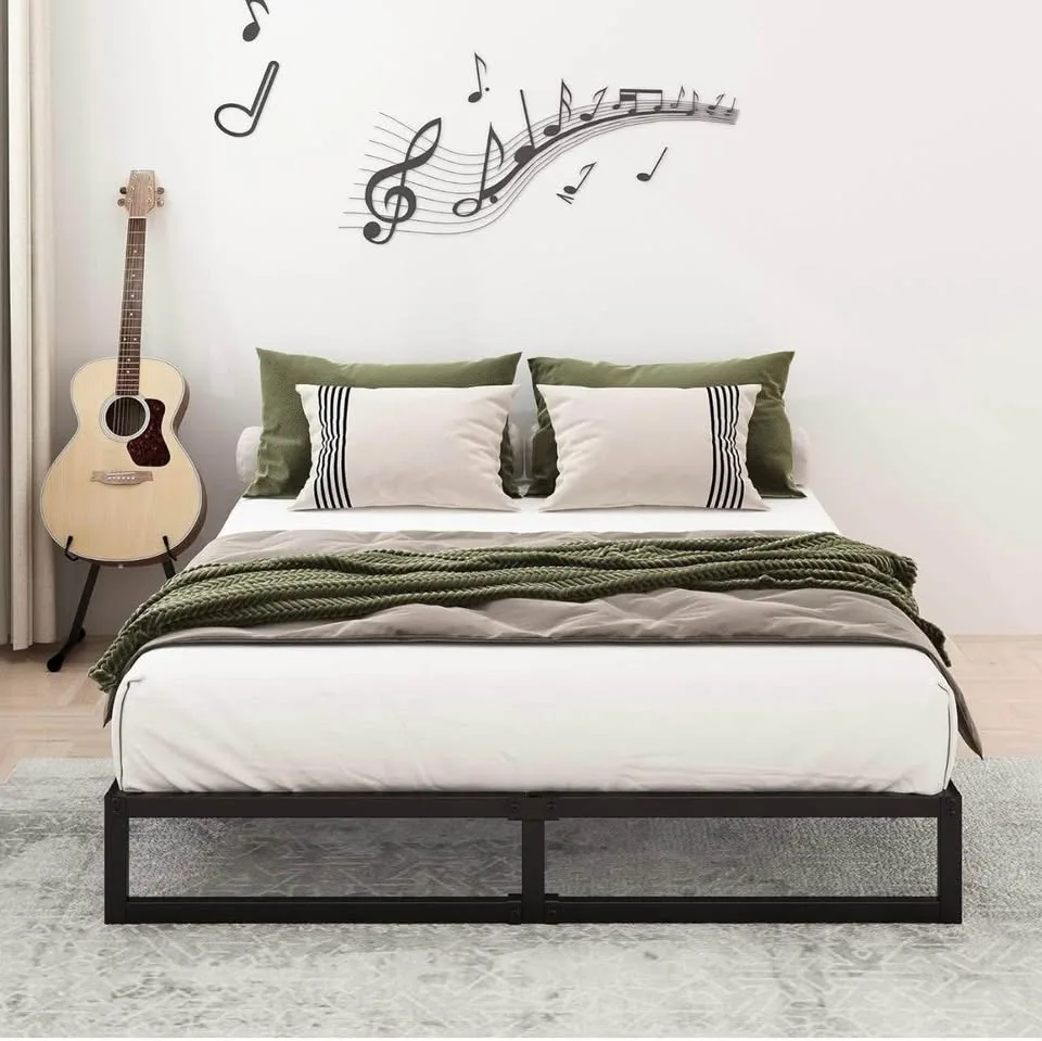 Matters and a bed frame for sale image indicator(2)