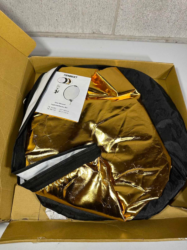Light Reflector Kit Including 43 inch/110cm 5-in-1 Collapsible - photo 2