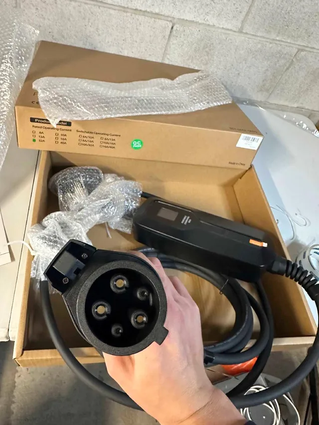 BESENERGY Level 2 EV Charger – 32 Amp, 7.2 kW image indicator(3)