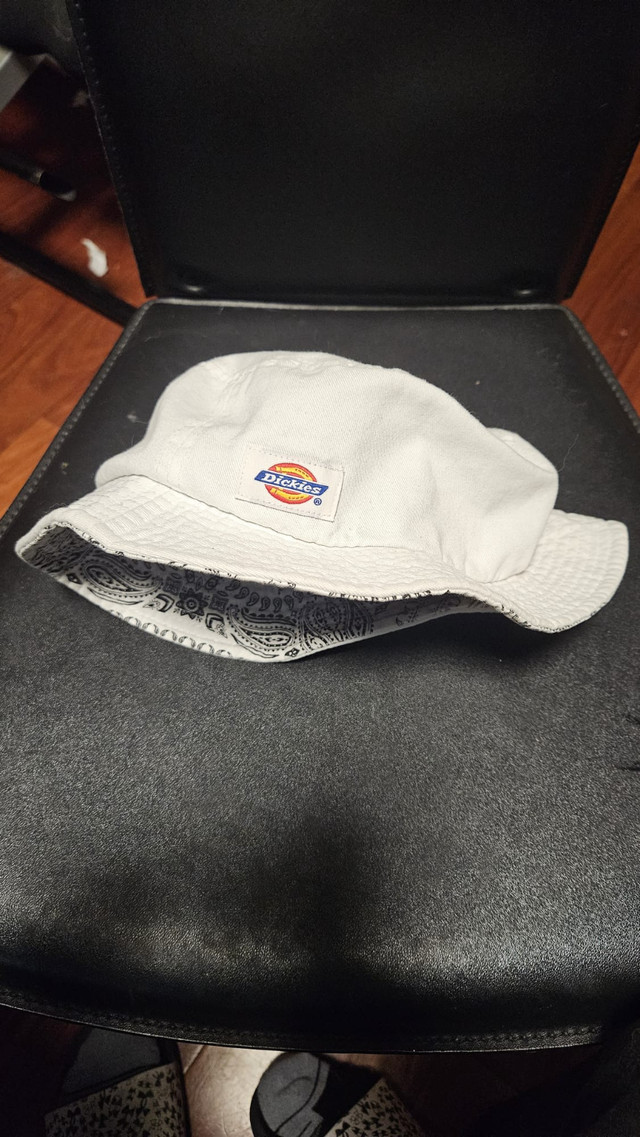 Dickies Bucket Hat – Paisley Inner Lining | Rare Find | $25 - photo 2