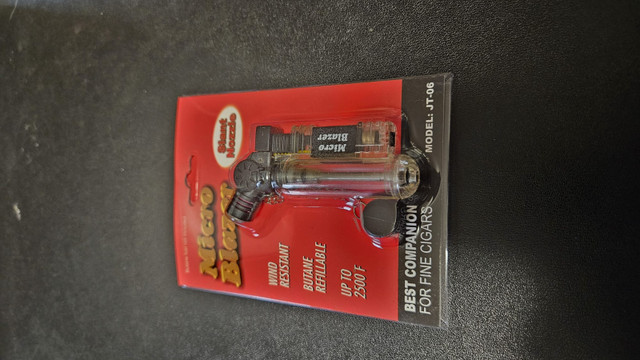 Micro Blazer Butane Jet Lighter – Wind Resistant | BNIP |