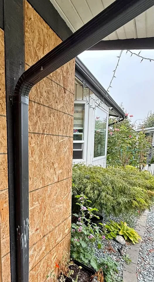 2 x3“ down pipe aluminium and elbows thumbnail