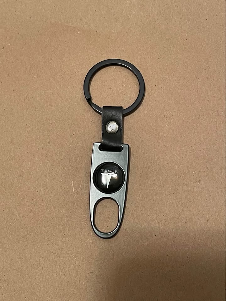 Tesla Valve Stem Caps - photo 4