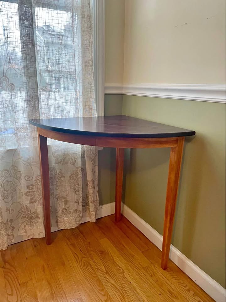 Corner Table - accent table