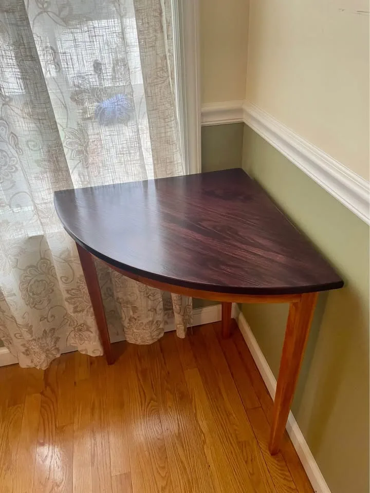 Corner Table - accent table image indicator(2)