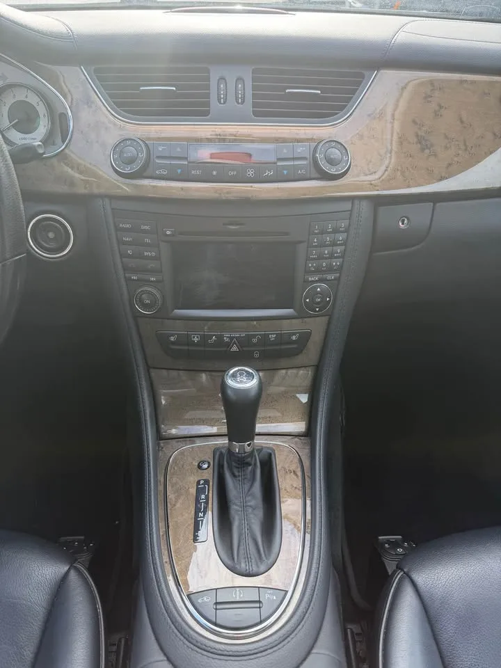 2009 Mercedes-Benz CLS-Class image indicator(4)