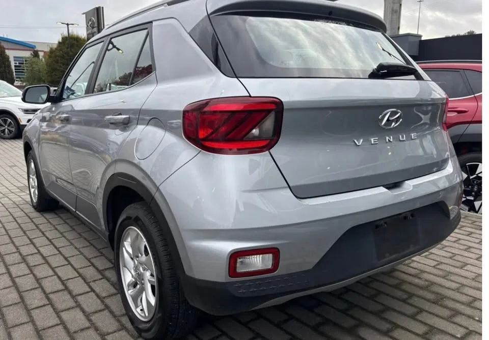 2020 Hyundai Venue Preferred | NO ACCIDENTS image indicator(5)