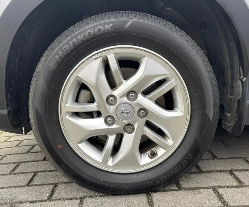 2020 Hyundai Venue Preferred | NO ACCIDENTS image indicator(7)