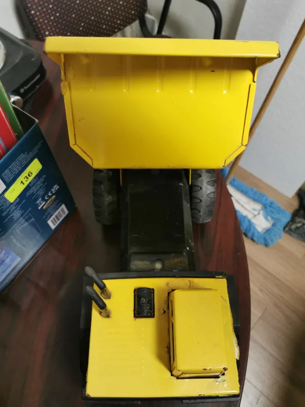 METAL TONKA DUMP TRUCK image indicator(4)