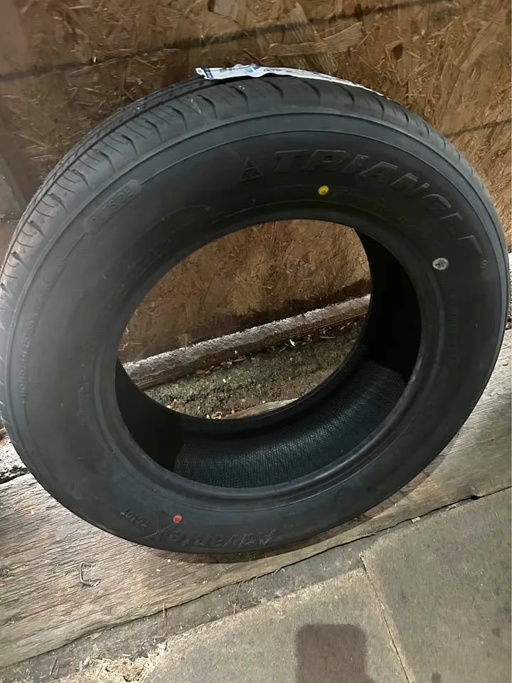 Brand New Tire 195/65/R15 Triangle Advantex TC101 thumbnail