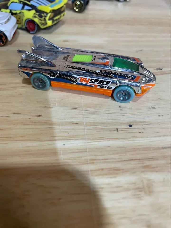 Hot wheels + lot image indicator(5)