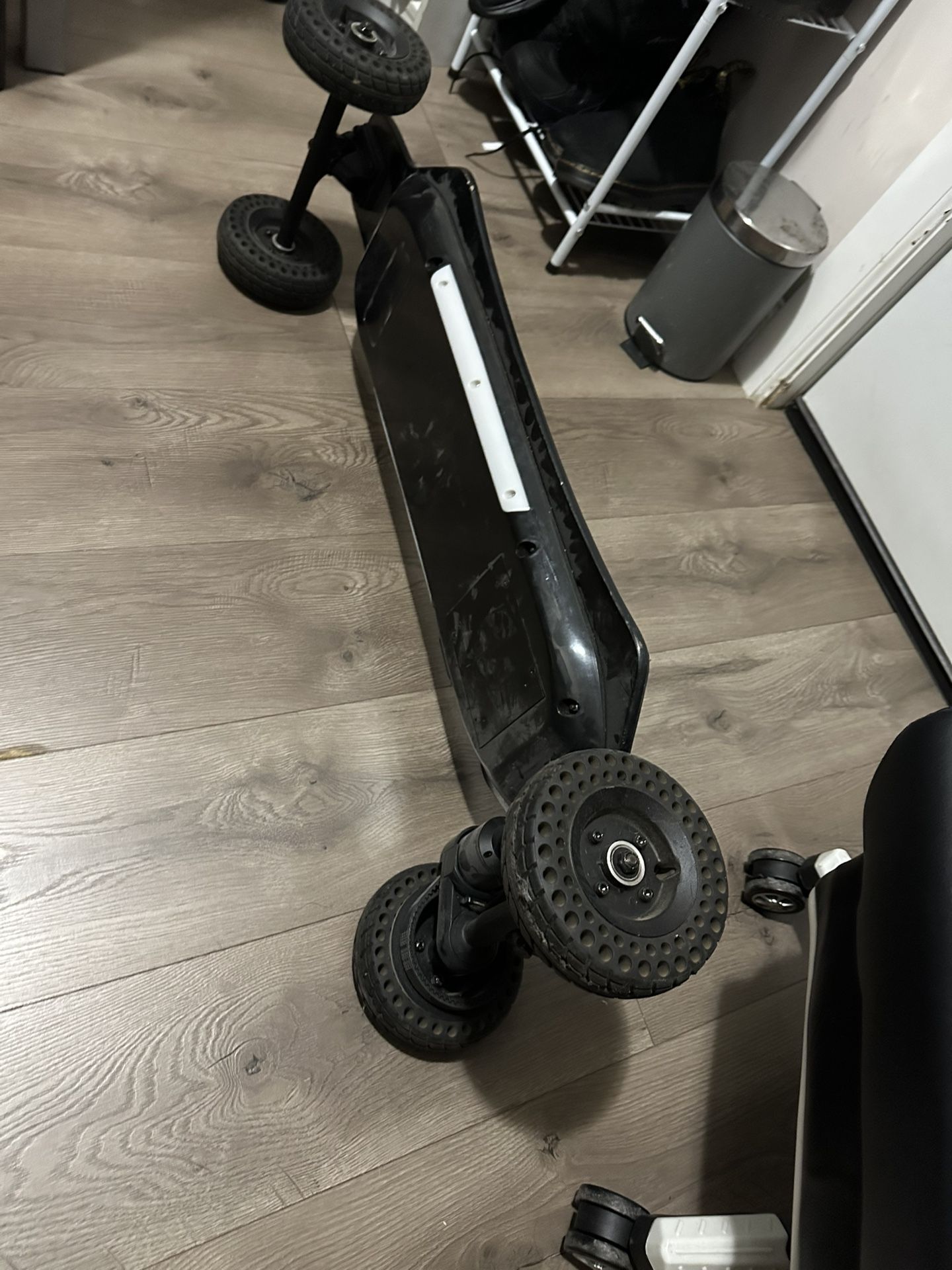 Yecco Electric Skateboard - photo 4