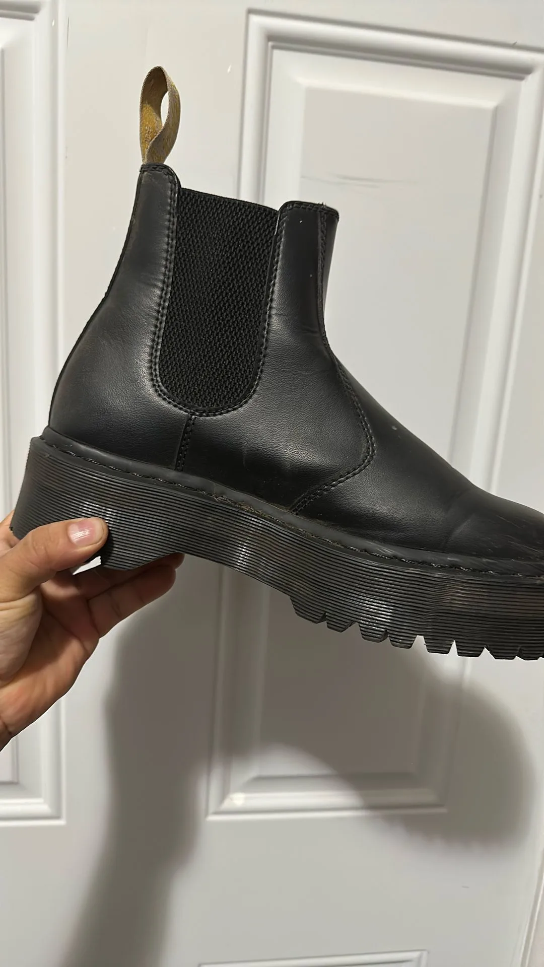 Dr Martens Boots image indicator(3)