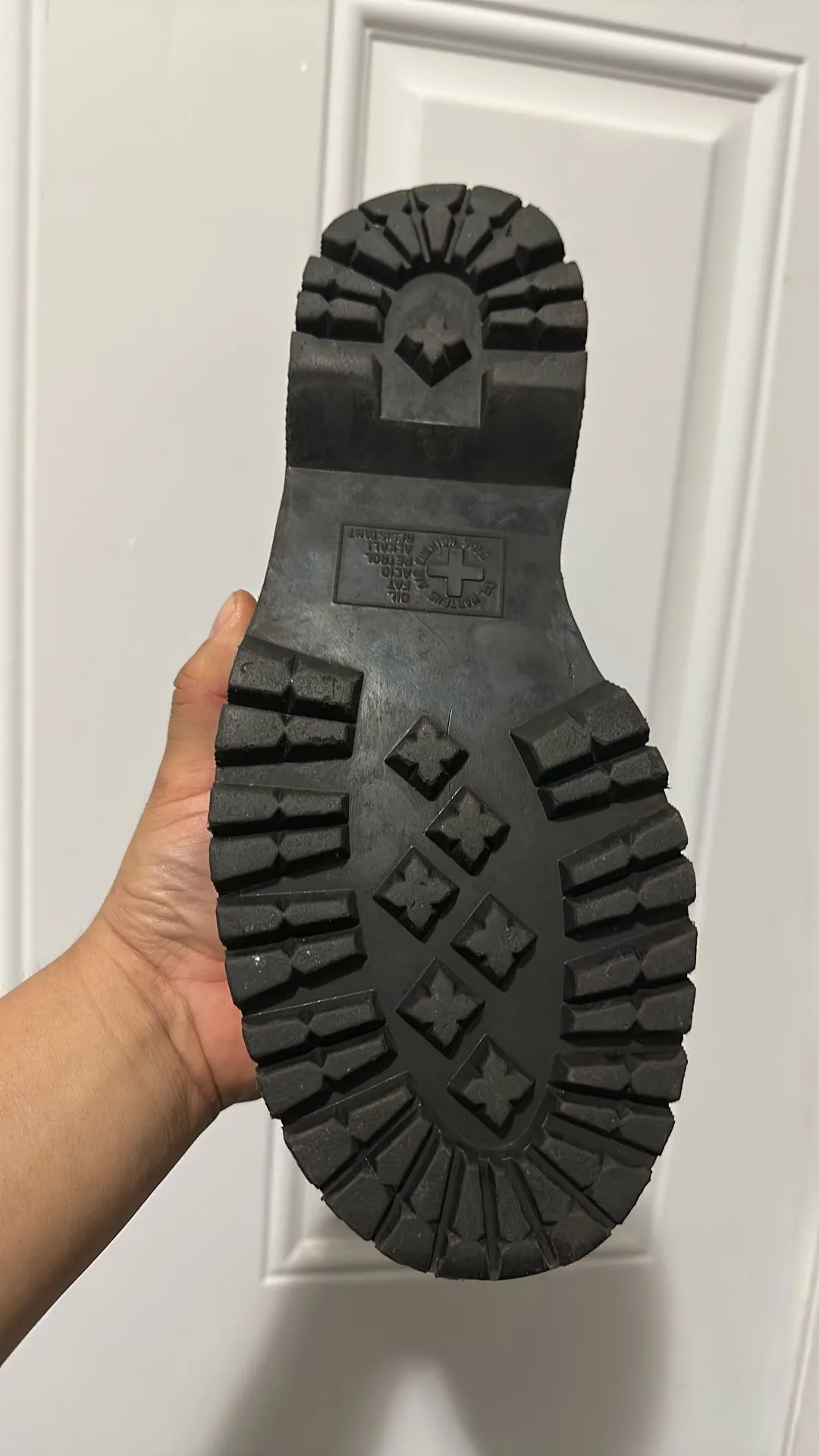 Dr Martens Boots image indicator(4)