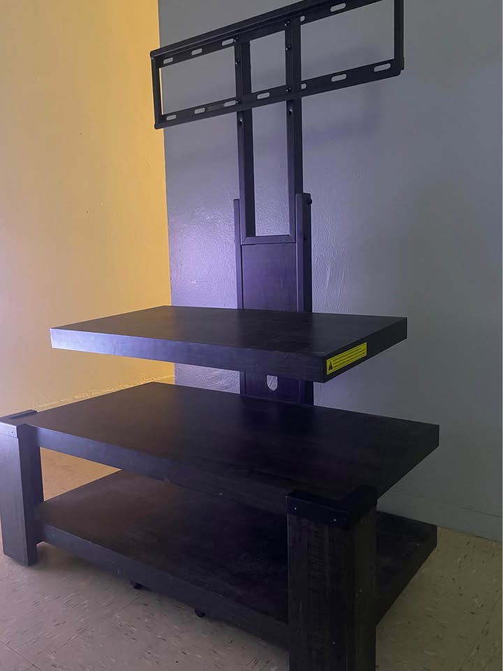 Tv Stand - photo 3