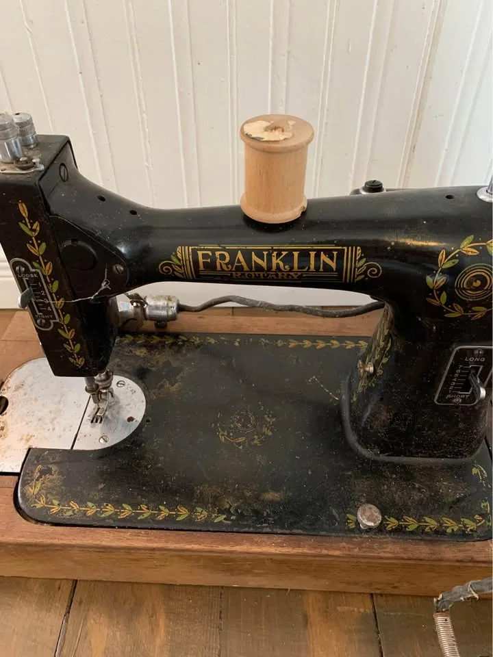 Antique Sears electric sewing machine image indicator(2)