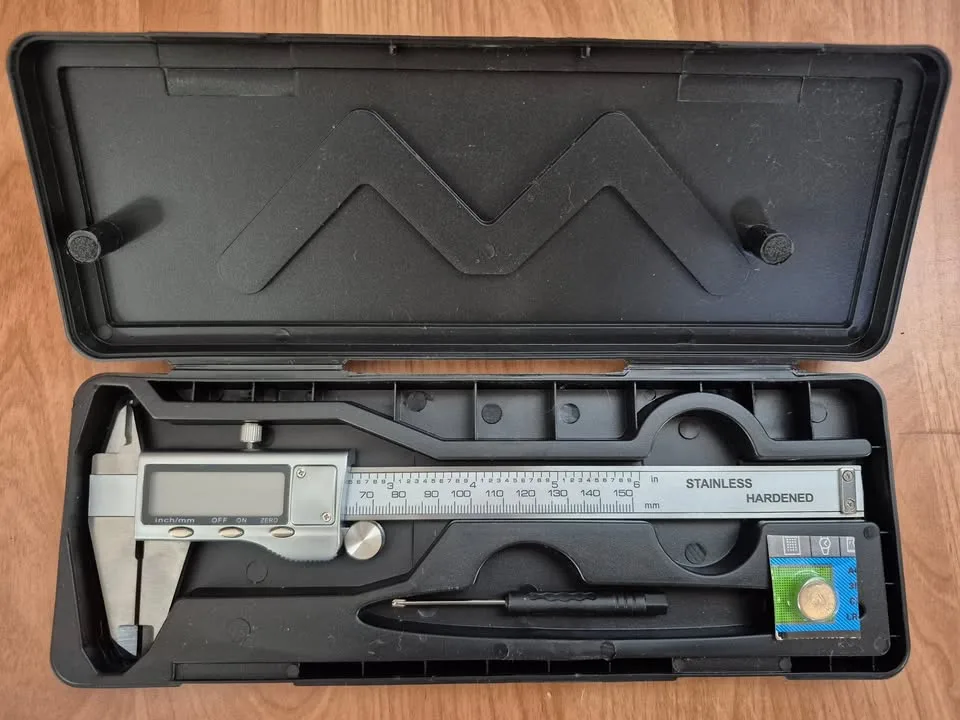 Digital Caliper - Precision Measuring Tool thumbnail