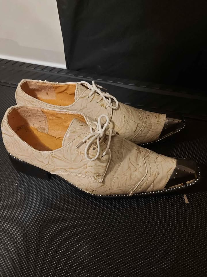 Men meatel nose shoes - photo 2