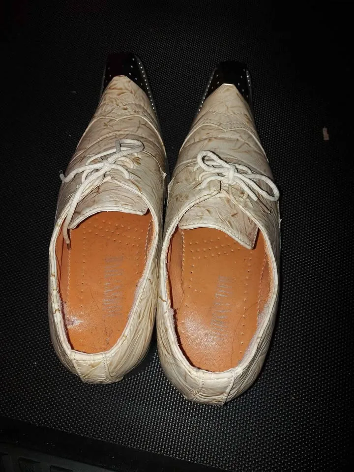 Men meatel nose shoes image indicator(6)