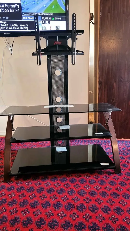 Tv stand with mount image indicator(4)