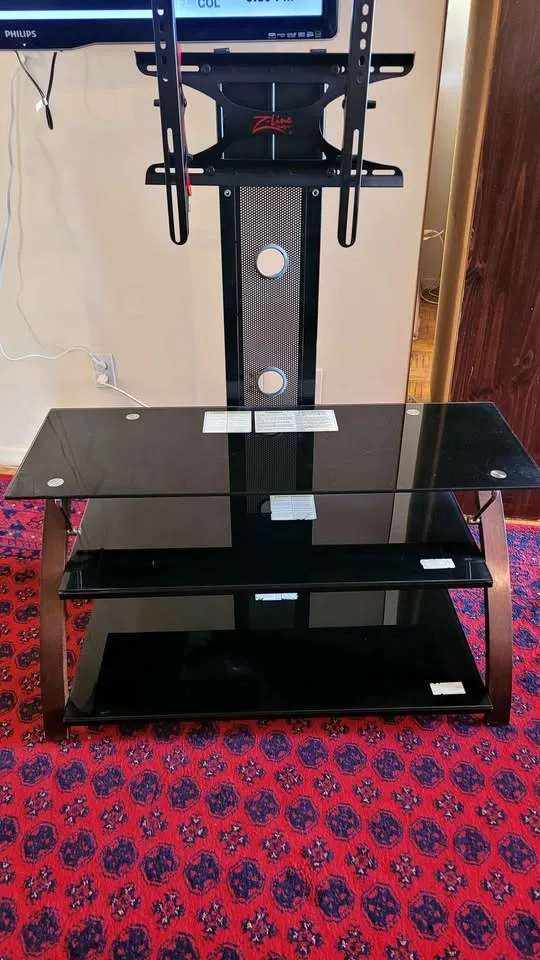 Tv stand with mount image indicator(6)