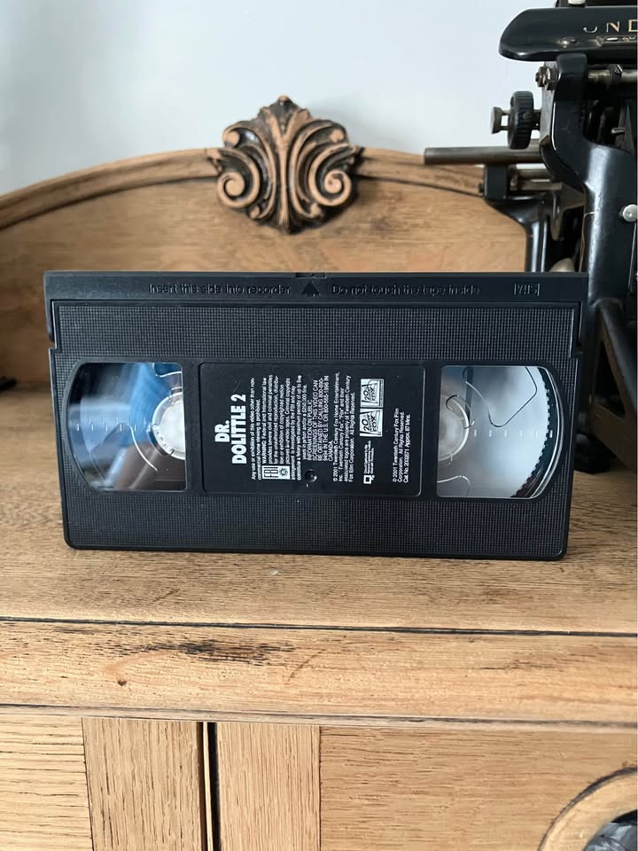 Dr. Dolittle 2 (VHS, 2001) - photo 3