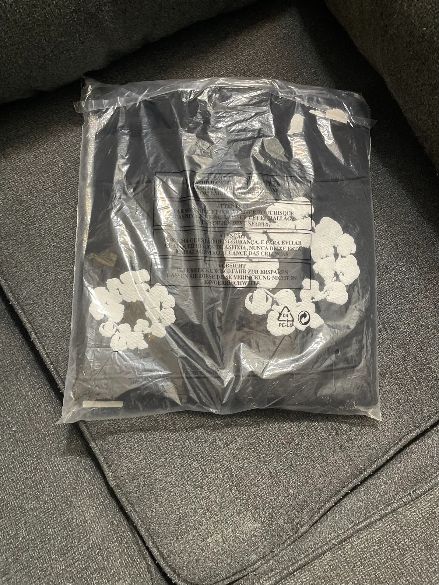 Denim Tears Hoodie image indicator(5)