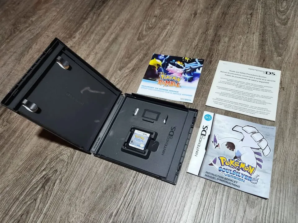 Pokémon SoulSilver (Nintendo DS) – Complete in Box image indicator(2)
