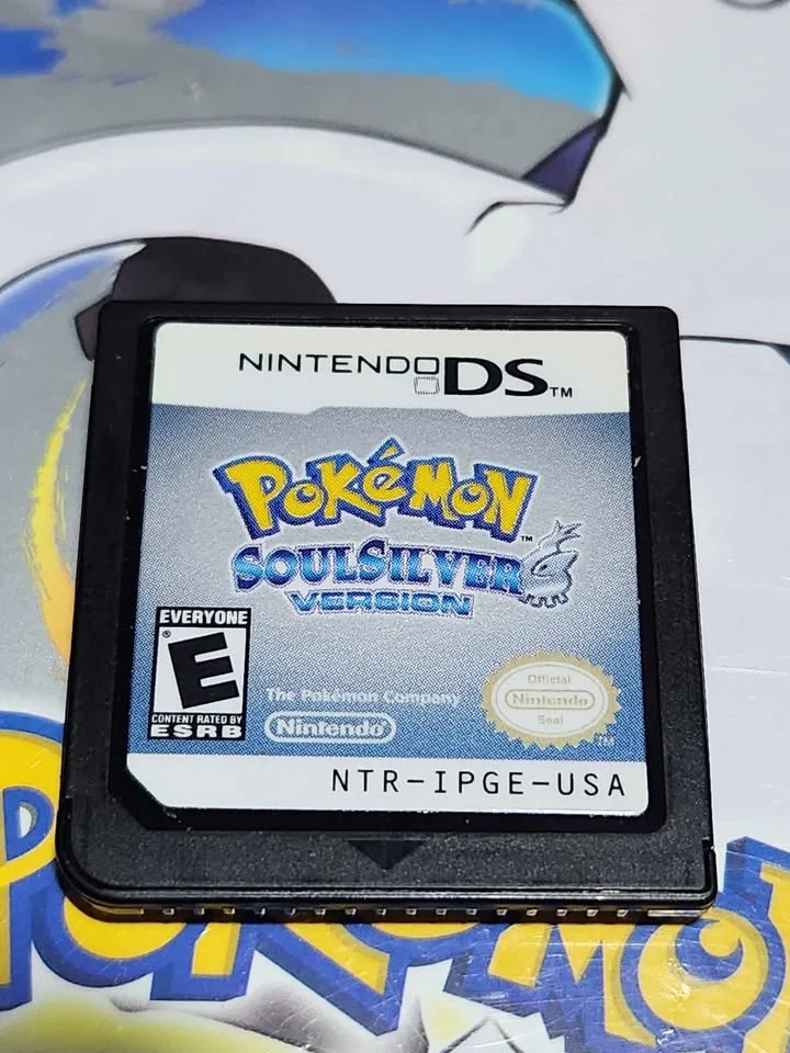 Pokémon SoulSilver (Nintendo DS) – Complete in Box image indicator(3)