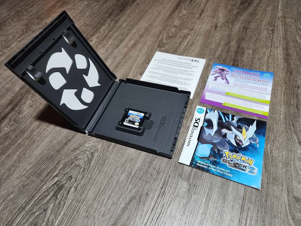 Pokémon Black 2 (Nintendo DS) – Complete in Box - photo 3