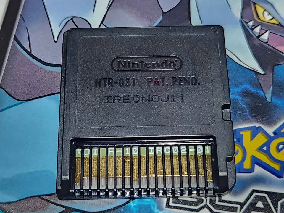 Pokémon Black 2 (Nintendo DS) – Complete in Box - photo 5